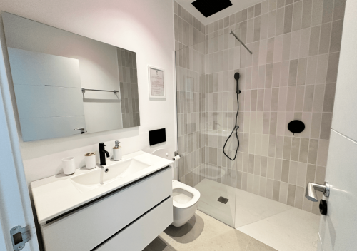 double_bedroom_-__town_house_gomila_-_palma_coliving_-4-min