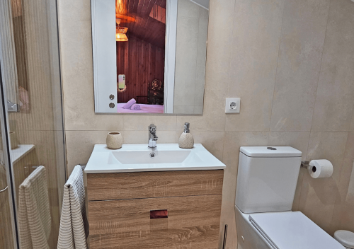 ensuite_bedroom_-_casa_turull_-_coliving_barcelona__4