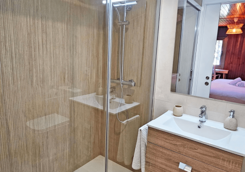 ensuite_bedroom_-_casa_turull_-_coliving_barcelona__5