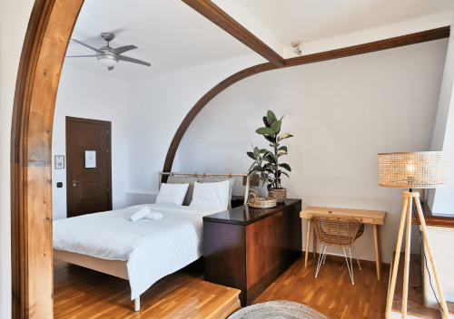 master_ensuite_bedroom_-_casa_turull_-_coliving_barcelona__2
