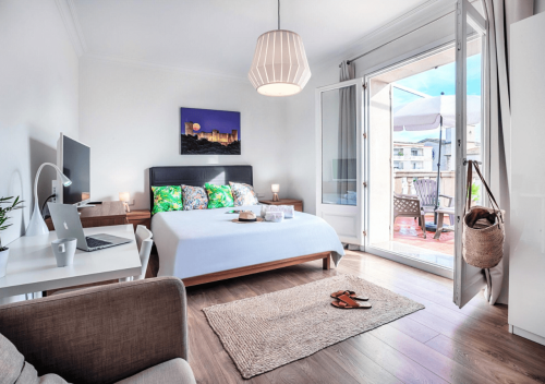 master_ensuite_bedroom_-_palma_-_villa_armadans_1-min