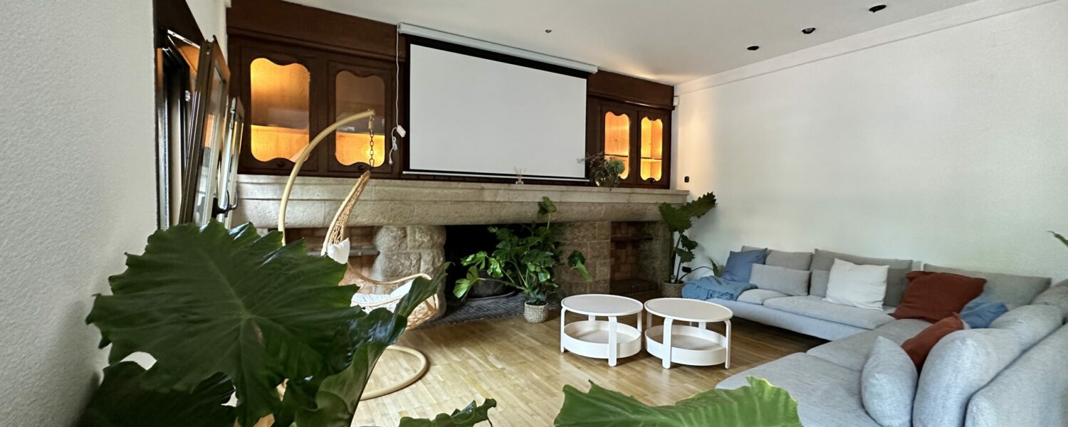 Palma coliving Barcelona - livingroom
